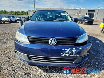 Piąte zdjęcie samochodu w środku: 2011 VOLKSWAGEN JETTA BASE VIN:3VW2K7AJ6BM096409 - miniatura