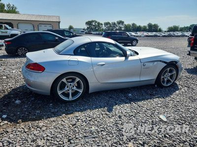 Trzecie zdjęcie samochodu z tyłu: 2011 BMW Z4 SDRIVE30I VIN:WBALM5C52BE378684 - miniatura