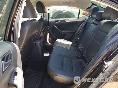 Zdjęcie 10 z 13 samochodu: 2017 VOLKSWAGEN JETTA SE VIN:3VWB67AJ2HM236209 - miniatura