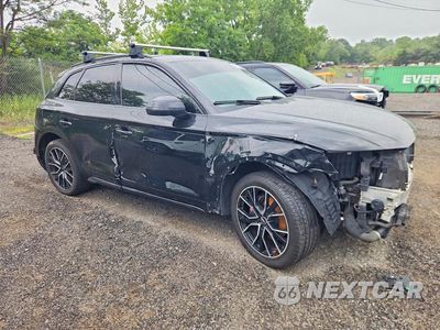 Czwarte zdjęcie samochodu z boku: 2021 AUDI SQ5 PRESTIGE VIN:WA1C4AFY2M2039777 - miniatura