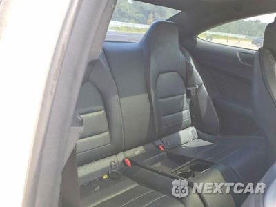 Zdjęcie 10 z 12 samochodu: 2015 MERCEDES-BENZ C 250 VIN:WDDGJ4HB6FG398328 - miniatura