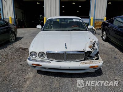 Piąte zdjęcie samochodu w środku: 1998 JAGUAR XJ8 L VIN:SAJHX624XWC847425 - miniatura
