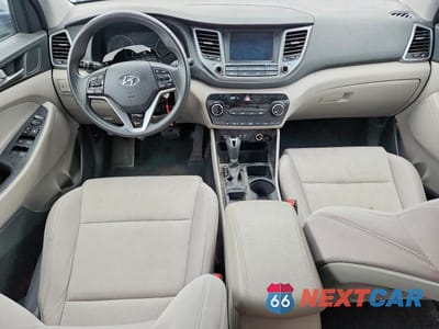 Zdjęcie 8 z 13 samochodu: 2018 HYUNDAI TUCSON SEL VIN:KM8J33A46JU707382 - miniatura