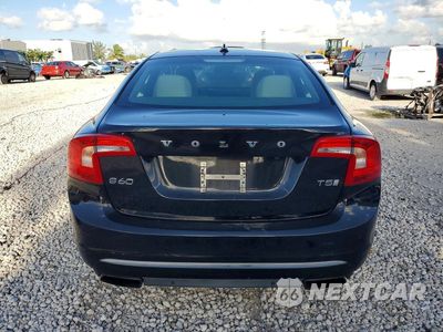 Zdjęcie 6 z 12 samochodu: 2017 VOLVO S60 PLATINUM VIN:LYV402HM3HB127215 - miniatura