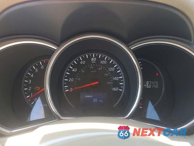 Zdjęcie 9 z 13 samochodu: 2012 NISSAN MURANO S VIN:JN8AZ1MU8CW120406 - miniatura