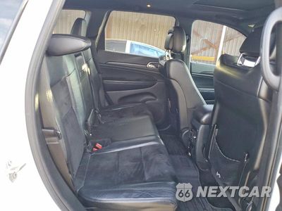 Zdjęcie 10 z 12 samochodu: 2018 JEEP GRAND CHEROKEE LAREDO VIN:1C4RJFAG8JC202880 - miniatura