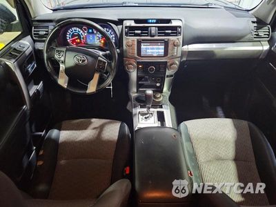 Zdjęcie 8 z 13 samochodu: 2014 TOYOTA 4RUNNER SR5 VIN:JTEBU5JR7E5194247 - miniatura