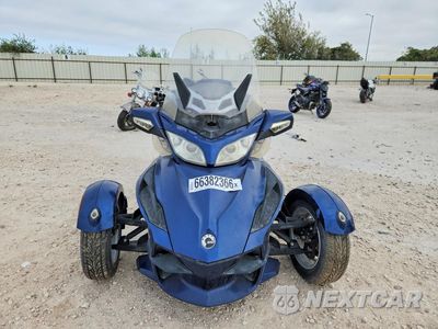 Drugie zdjęcie samochodu z przodu: 2010 CAN-AM SPYDER ROADSTER RT VIN:2BXJBKC18AV000728 - miniatura