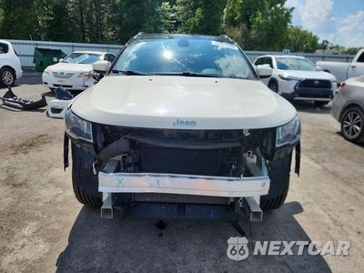 Piąte zdjęcie samochodu w środku: 2020 JEEP COMPASS LATITUDE VIN:3C4NJDBBXLT128052 - miniatura