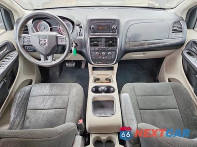 Zdjęcie 8 z 12 samochodu: 2012 DODGE GRAND CARAVAN SXT VIN:2C4RDGCG8CR105490 - miniatura