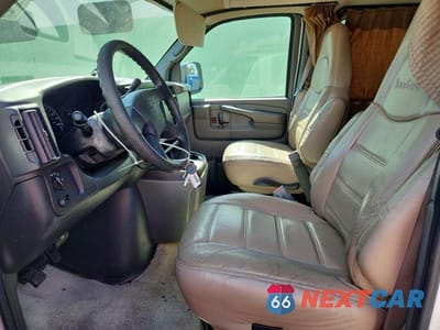 Zdjęcie 7 z 13 samochodu: 2004 CHEVROLET EXPRESS G3500 VIN:1GCHG39U241242293 - miniatura