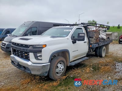 2022 CHEVROLET SILVERADO C3500 1GB3WRE77NF155255 - główne zdjęcie licytacji z USA - miniatura