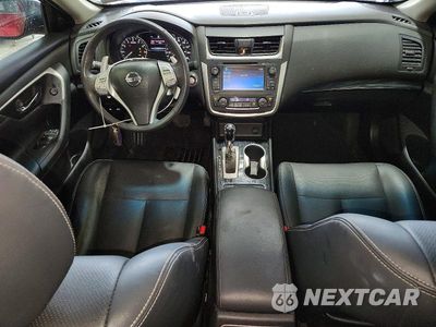 Zdjęcie 8 z 12 samochodu: 2017 NISSAN ALTIMA 3.5 SL VIN:1N4BL3AP3HC232542 - miniatura