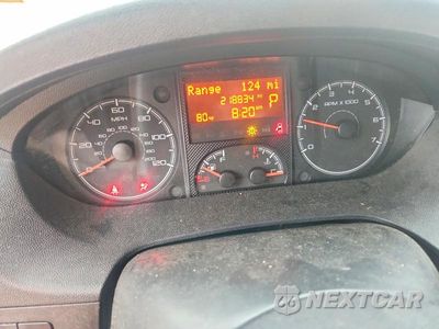 Zdjęcie 9 z 12 samochodu: 2018 RAM PROMASTER 2500 DELIVERY VAN VIN:3C6TRVDG1JE139352 - miniatura