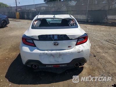 Zdjęcie 6 z 12 samochodu: 2024 TOYOTA GR86 BASE VIN:JF1ZNBB16R8758391 - miniatura