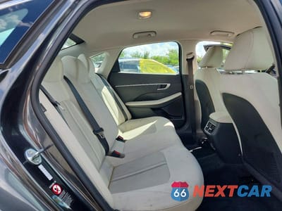 Zdjęcie 10 z 13 samochodu: 2021 HYUNDAI SONATA HYBRID SEL VIN:KMHL34JJ5MA030965 - miniatura