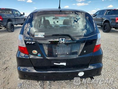Zdjęcie 6 z 12 samochodu: 2009 HONDA FIT VIN:JHMGE88299S073758 - miniatura