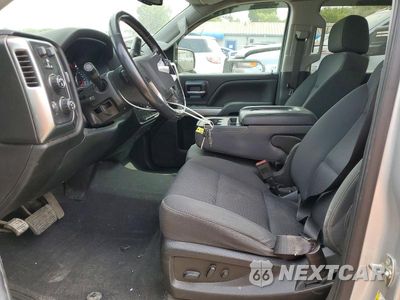 Zdjęcie 7 z 12 samochodu: 2018 CHEVROLET SILVERADO K1500 LT VIN:3GCUKREC6JG590124 - miniatura