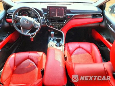Zdjęcie 8 z 13 samochodu: 2022 TOYOTA CAMRY XSE VIN:4T1K61AK0NU030706 - miniatura