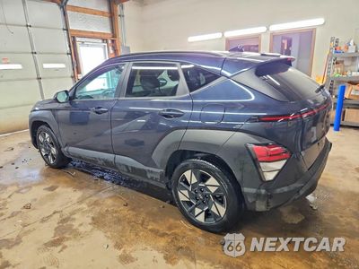 Drugie zdjęcie samochodu z przodu: 2025 HYUNDAI KONA SEL VIN:KM8HB3AB9SU251525 - miniatura