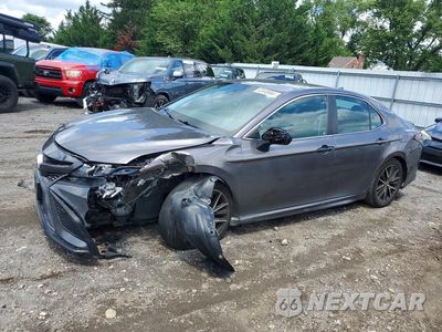 2021 TOYOTA CAMRY SE 4T1G11AK5MU460394 - główne zdjęcie licytacji z USA - miniatura