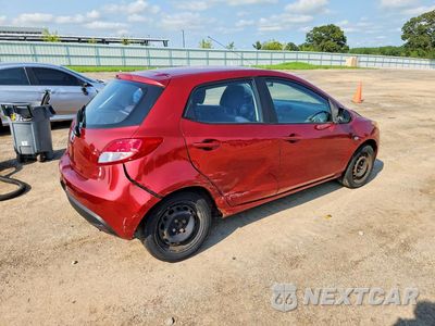 Trzecie zdjęcie samochodu z tyłu: 2014 MAZDA MAZDA2 SPORT VIN:JM1DE1KY0E0171768 - miniatura