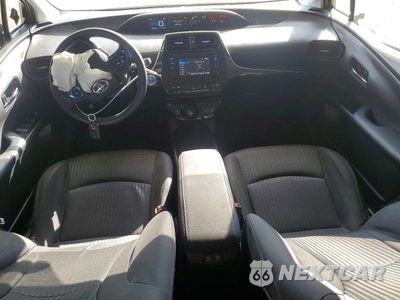 Zdjęcie 8 z 12 samochodu: 2019 TOYOTA PRIUS LE VIN:JTDKARFU2K3094758 - miniatura