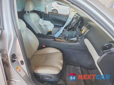 Zdjęcie 7 z 12 samochodu: 2009 LEXUS IS 250 BASE VIN:JTHBK262095101464 - miniatura