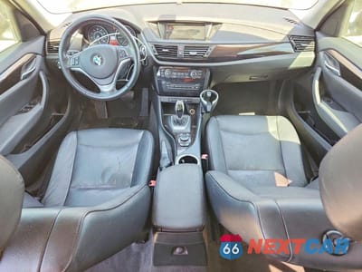 Zdjęcie 8 z 13 samochodu: 2013 BMW X1 XDRIVE28I VIN:WBAVL1C55DVR84231 - miniatura