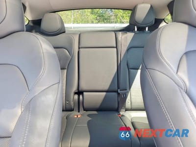 Zdjęcie 10 z 14 samochodu: 2026 TESLA MODEL Y VIN:7SAYGDEE1TA387545 - miniatura