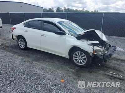 Czwarte zdjęcie samochodu z boku: 2015 NISSAN ALTIMA 2.5 S VIN:1N4AL3APXFN866055 - miniatura