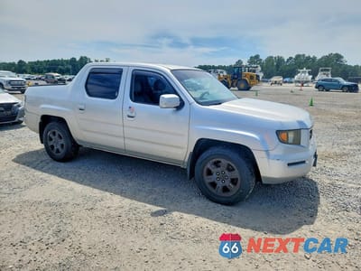 Czwarte zdjęcie samochodu z boku: 2006 HONDA RIDGELINE RTS VIN:2HJYK16486H569076 - miniatura
