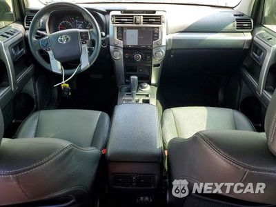 Zdjęcie 8 z 13 samochodu: 2020 TOYOTA 4RUNNER SR5 PREMIUM VIN:JTEBU5JR7L5759237 - miniatura