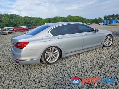 Trzecie zdjęcie samochodu z tyłu: 2016 BMW 750 XI VIN:WBA7F2C56GG416813 - miniatura