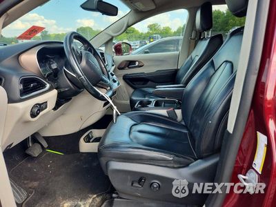 Zdjęcie 7 z 12 samochodu: 2018 CHRYSLER PACIFICA TOURING L VIN:2C4RC1BG4JR294816 - miniatura