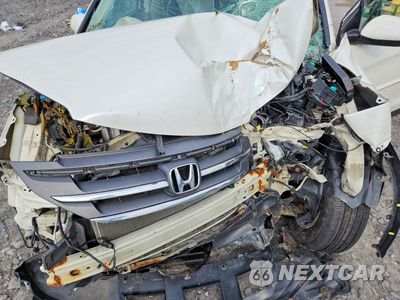 Zdjęcie 12 z 13 samochodu: 2013 HONDA CR-V EXL VIN:5J6RM4H78DL011086 - miniatura