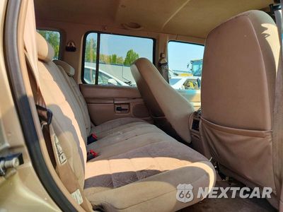 Zdjęcie 10 z 12 samochodu: 1999 FORD EXPLORER VIN:1FMZU34E0XZB84358 - miniatura
