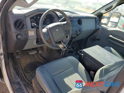 Zdjęcie 8 z 13 samochodu: 2013 FORD F350 SUPER DUTY VIN:1FDRF3A61DEB92608 - miniatura