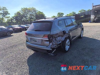 Czwarte zdjęcie samochodu z boku: 2023 VOLKSWAGEN ATLAS SE VIN:1V2HR2CA9PC531536 - miniatura