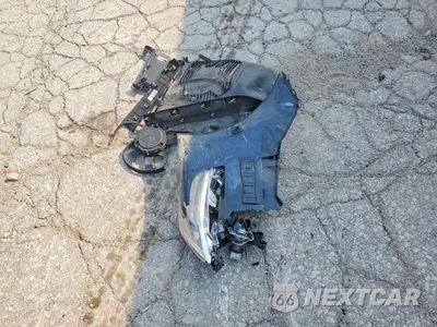 Zdjęcie 12 z 13 samochodu: 2015 TESLA MODEL S VIN:5YJSA1E48FF116208 - miniatura