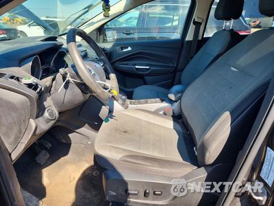 Zdjęcie 7 z 13 samochodu: 2016 FORD ESCAPE SE VIN:1FMCU9GX2GUC82696 - miniatura