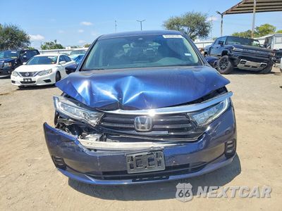 Piąte zdjęcie samochodu w środku: 2021 HONDA ODYSSEY EX VIN:5FNRL6H51MB033842 - miniatura