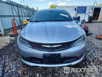 Piąte zdjęcie samochodu w środku: 2015 CHRYSLER 200 S VIN:1C3CCCBB7FN573756 - miniatura