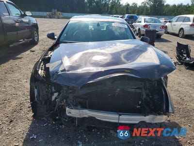 Piąte zdjęcie samochodu w środku: 2016 AUDI A6 PREMIUM PLUS VIN:WAUFGAFC2GN183957 - miniatura