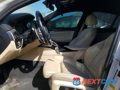 Zdjęcie 7 z 12 samochodu: 2017 BMW 530 I VIN:WBAJA5C32HG896693 - miniatura