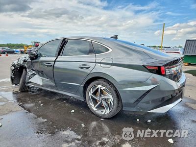 Drugie zdjęcie samochodu z przodu: 2026 HYUNDAI SONATA SEL SPORT VIN:KMHL64JA3TA572202 - miniatura