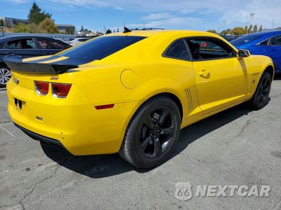 Trzecie zdjęcie samochodu z tyłu: 2010 CHEVROLET CAMARO SS VIN:2G1FJ1EJ4A9174720 - miniatura