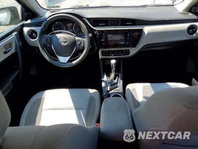 Zdjęcie 8 z 12 samochodu: 2018 TOYOTA COROLLA LE VIN:2T1BURHE7JC968332 - miniatura