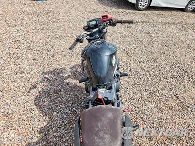 Zdjęcie 6 z 9 samochodu: 2009 YAMAHA FZ6 R VIN:JYARJ18Y89A000402 - miniatura