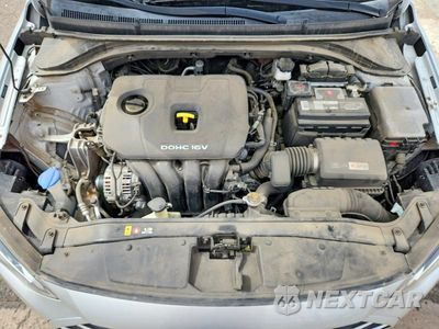Zdjęcie 11 z 12 samochodu: 2018 HYUNDAI ELANTRA VALUE EDITION VIN:5NPD84LF8JH373390 - miniatura